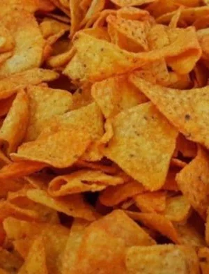 my-11134207-7qula-lj4yjjis6wxya3.webp Keropok Nachos Tortilla Cheese Spicy by ZAIWA 350g